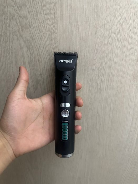 ProMOZER MZ-9821 машинка для стрижки