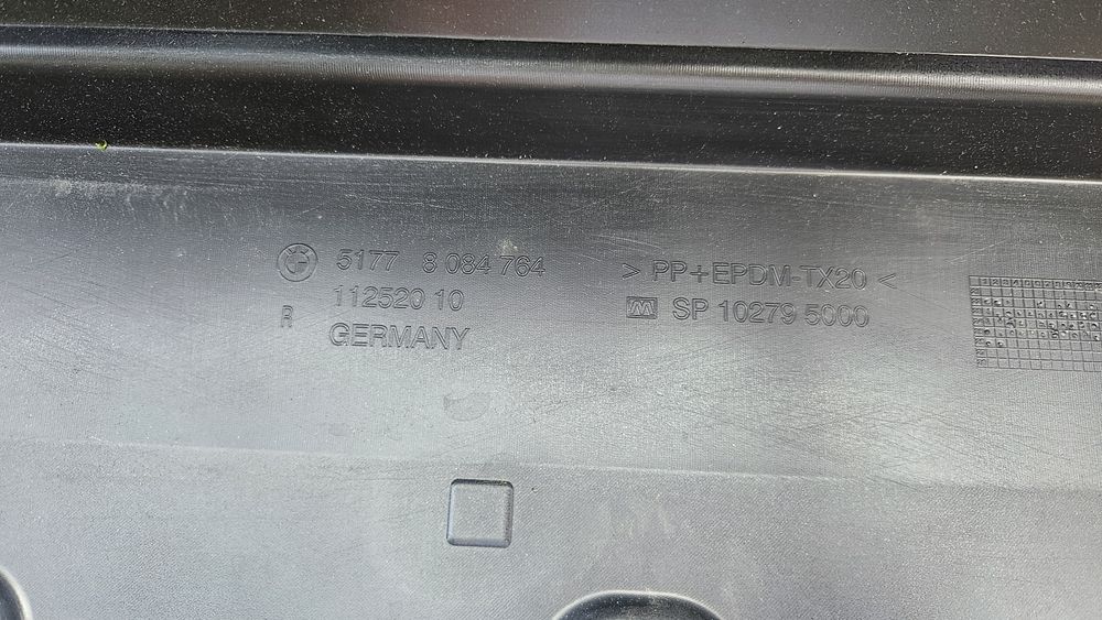 Bmw Капак, Десен Праг   G60, 61 бмв Г61 ,G60,