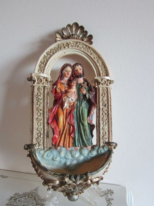 cadou rar Craciun Holy Water Familia Sfanta  Maria pruncul si Sf.Iosif