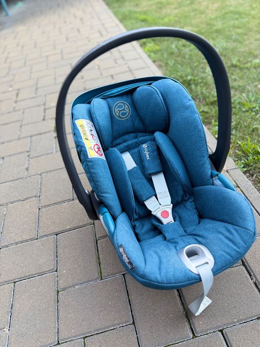 De vanzare- scoica Cybex Cloud Z