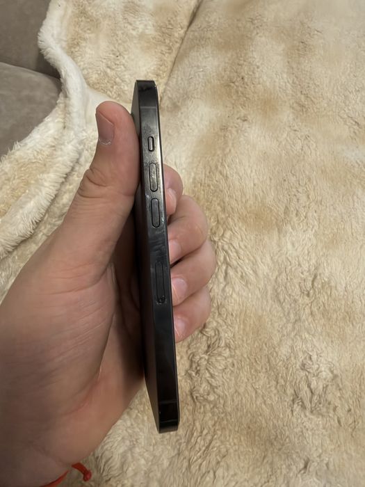 Продам Iphone 14 pro черный