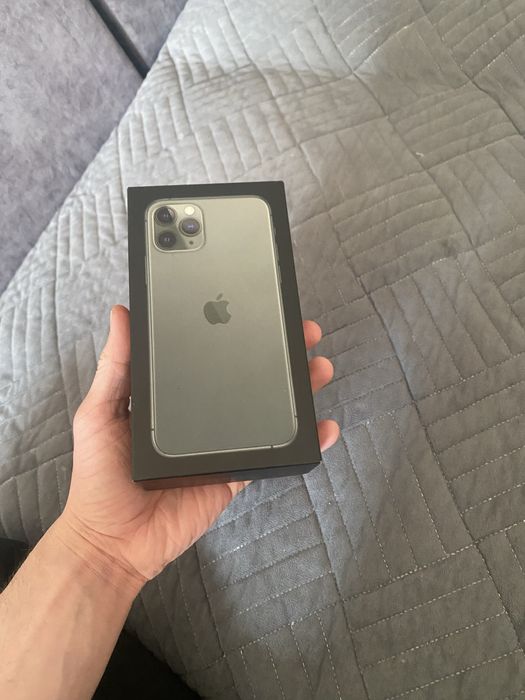 Продам Iphone 11pro