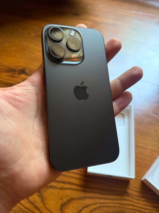 iPhone 15 Pro 128GB Black Titanium 87% батерия