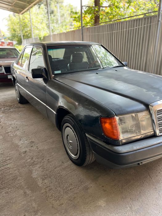 Продам Mersedes 124