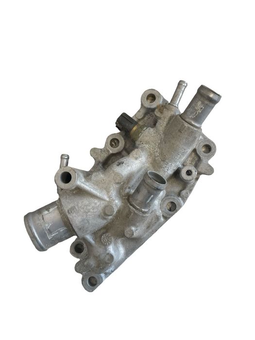 Carcasa Termostat Dacia Duster 2010 -> 110604754R