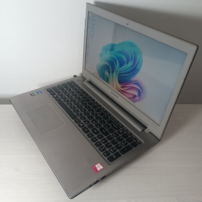 Ноутбук Lenovo Core i7
