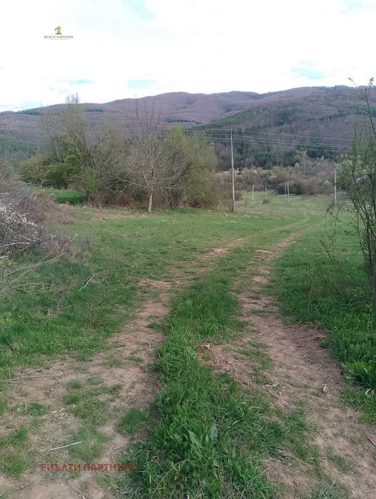 Продава се Парцел в с. Байкалско, Област Перник - 4011 кв.м за 3 €/кв.м - Снимка #3