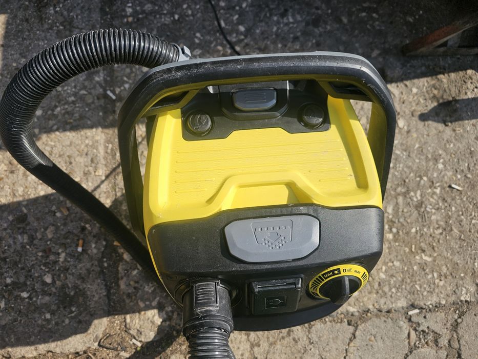 Профес. прахосмукачка за сухо и мокро  KARCHER WD 6 PS