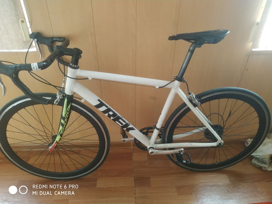 Срочно продаётся шоссейный велосипед