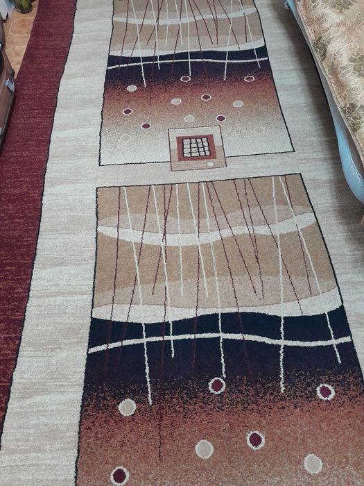 Продается ковер б/у, 2*4 м