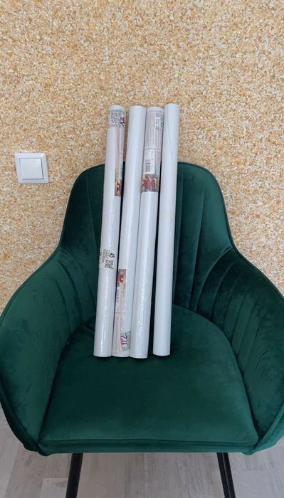 Продам самоклеящуюся пленку