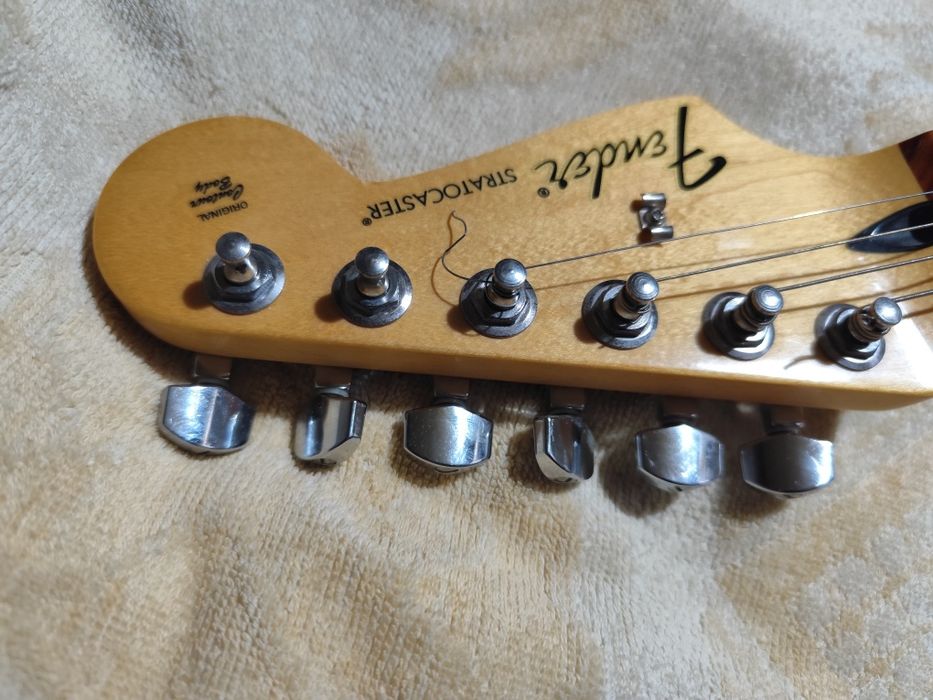 Гитара fender stratocaster (Мексика,)