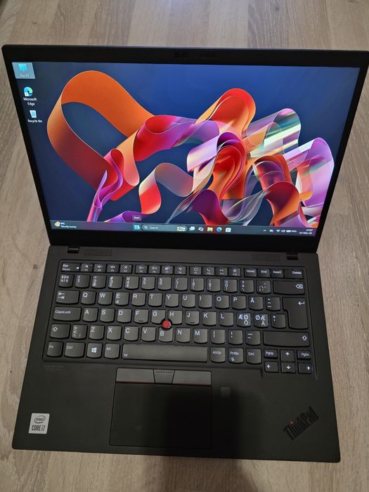 Laptop Lenovo ThinkPad X1 Carbon Gen 8 i7-10510U 16Gb RAM 512Gb SSD