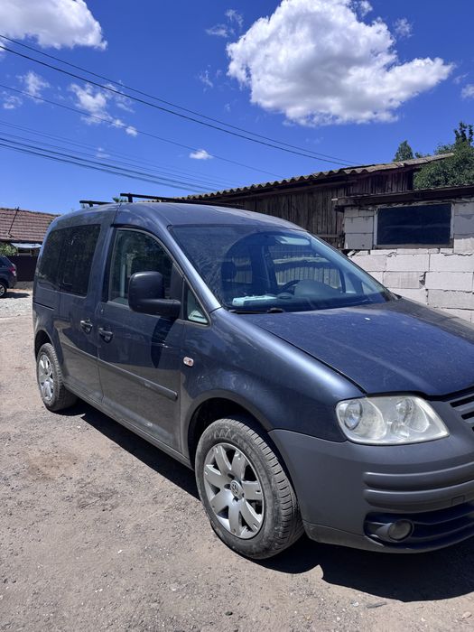 De vanzare VW caddy 2010 1.9 BSU