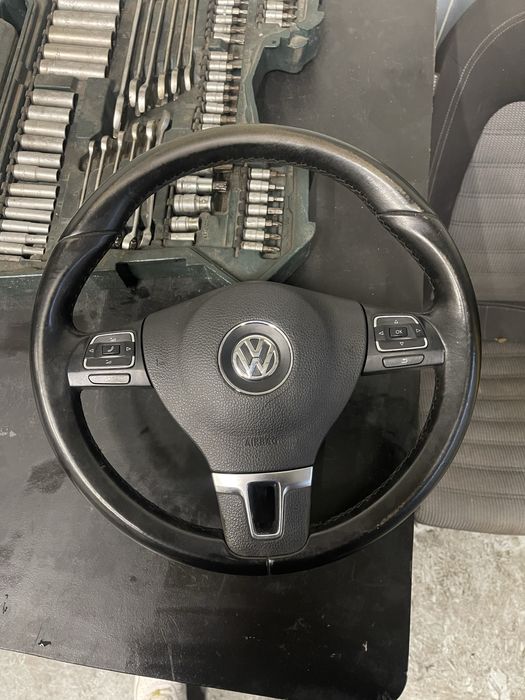 Volan complet cu airbag VW Passat CC,B7,Golf 6