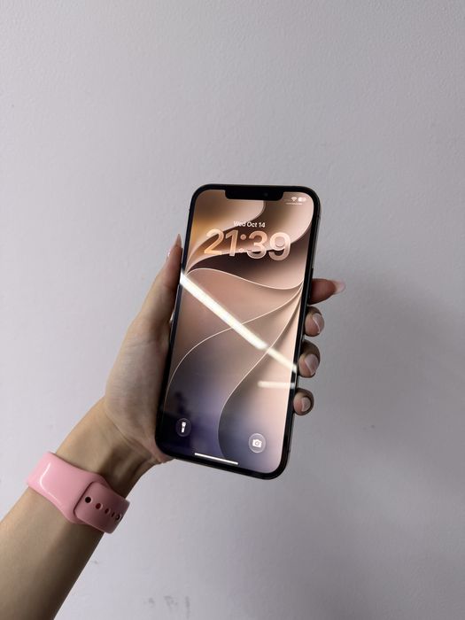 Apple iPhone 12 Pro Max 256Gb Black 8/10