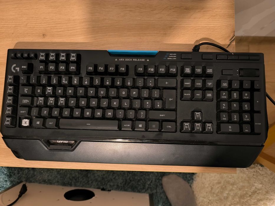 Tastatura Logitech G910