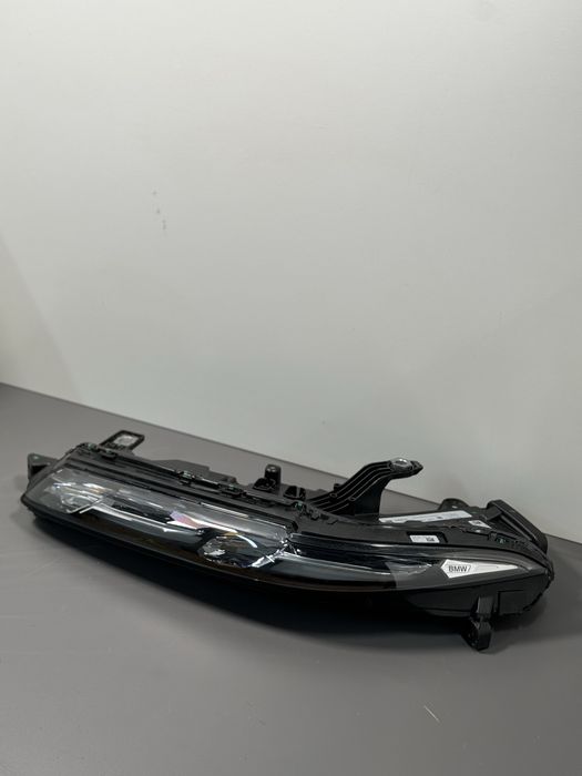 Far stanga Bmw X7 LCI Swarovski 2022-2024