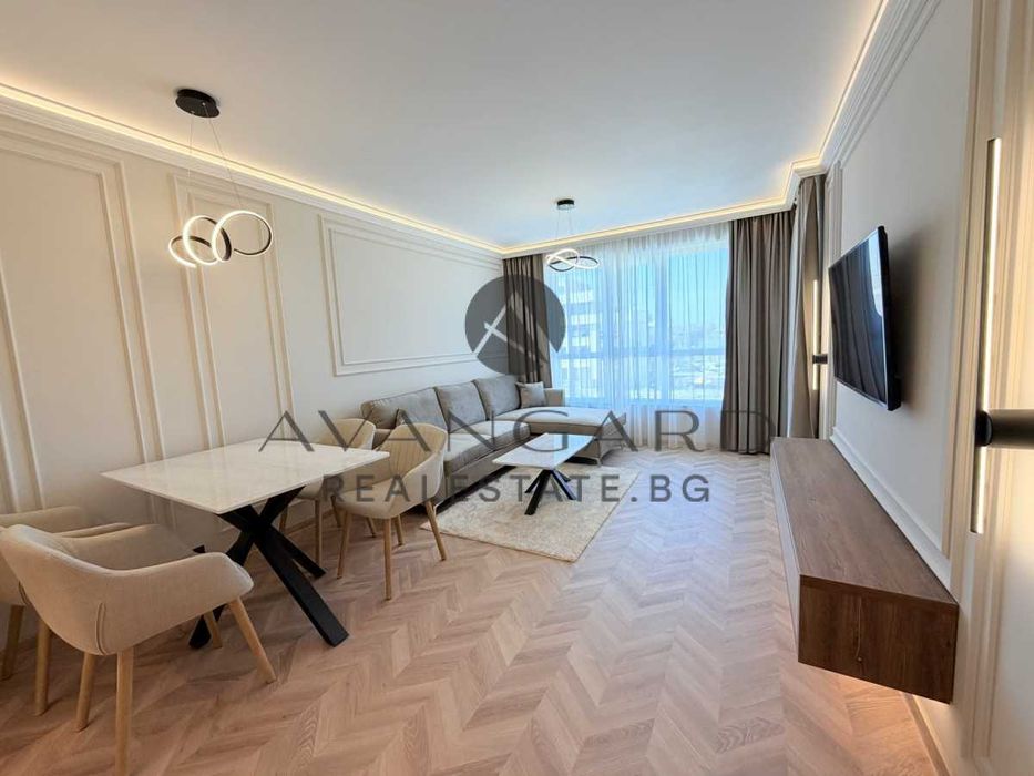 Продава се Двустаен апартамент в Пловдив, Остромила - 61 кв.м за 1170 €/кв.м - Снимка #1