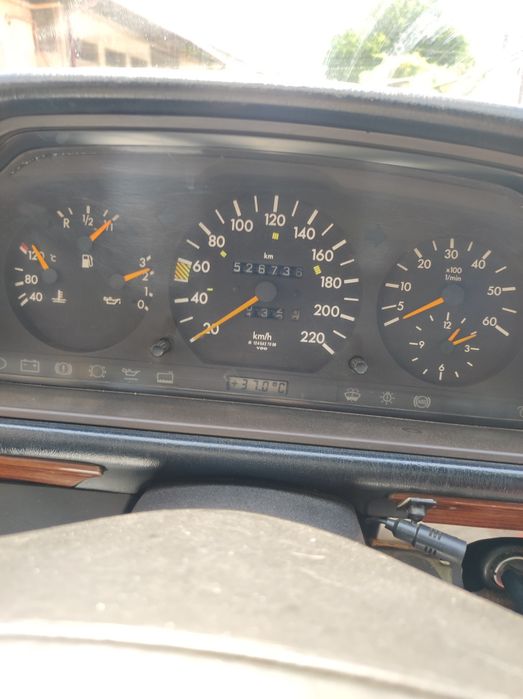 Продам 300d w124