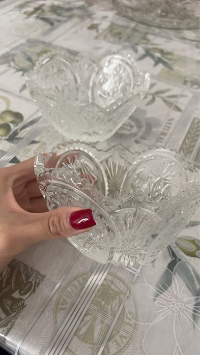 Продам б/у конфетницы,сахарницы,вазу