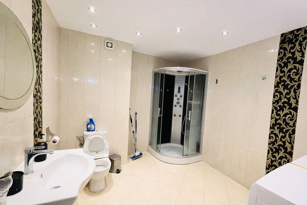 Продава се Тристаен апартамент в Асеновград - 103 кв.м за 634 €/кв.м - Снимка #9