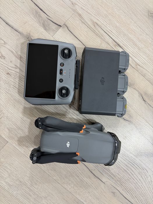 Дрон dji air 3 more combo