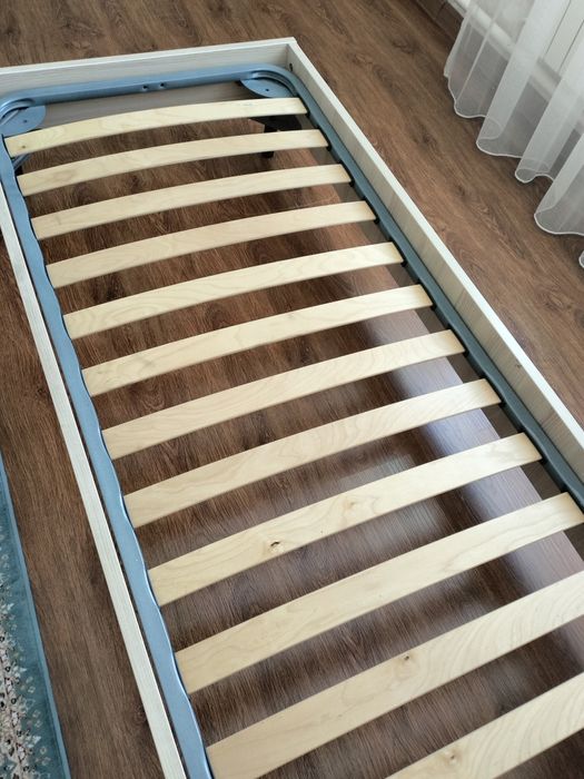 Продам односпальная кровать