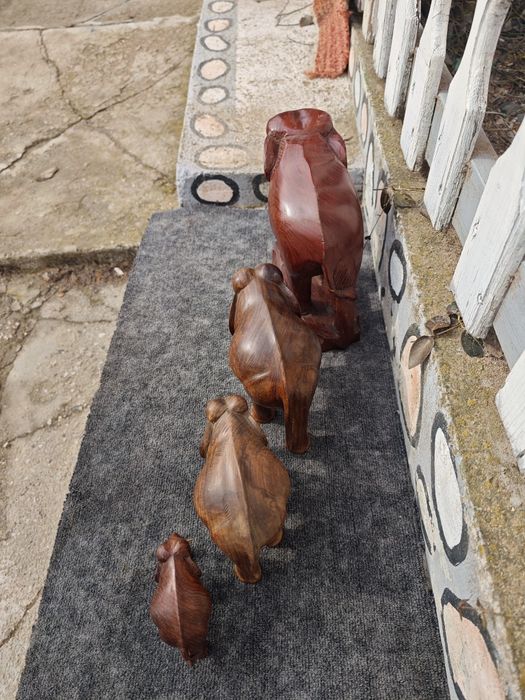 4броя  слончета много добро състояние