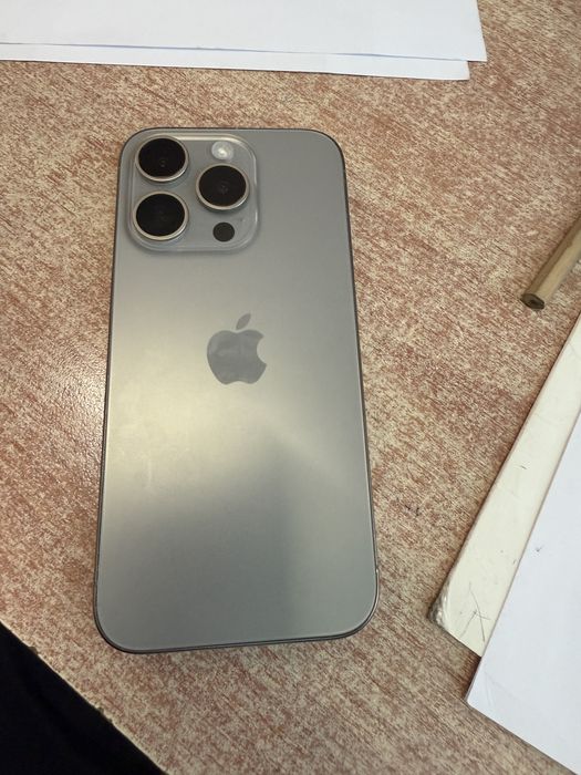 Iphone 15 pro идиальном состаяне