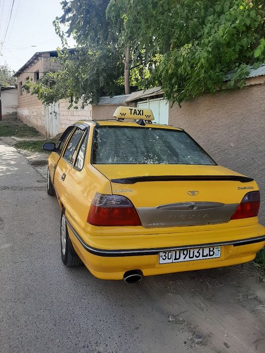 Nexia 1 srochno sotiladi