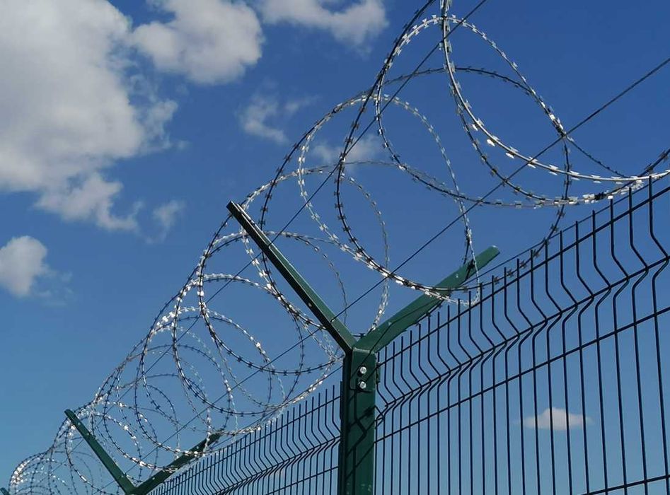 Егоза колючая проволока в наличии производство