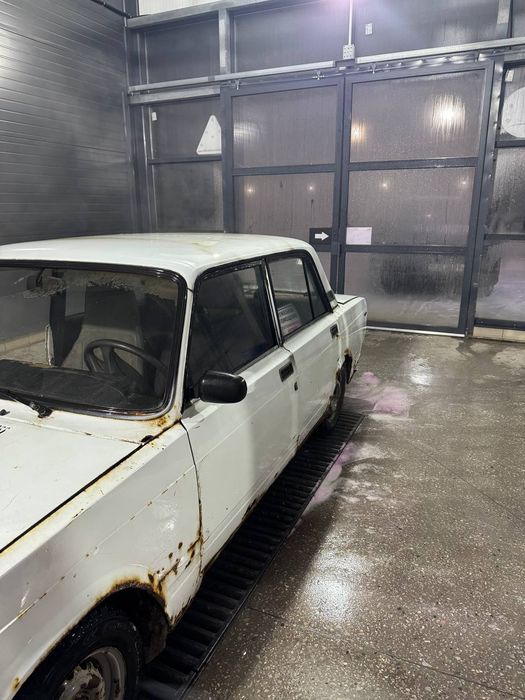 Продам ваз 2107 классика