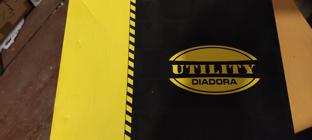 Работни обувки - чисто нови.