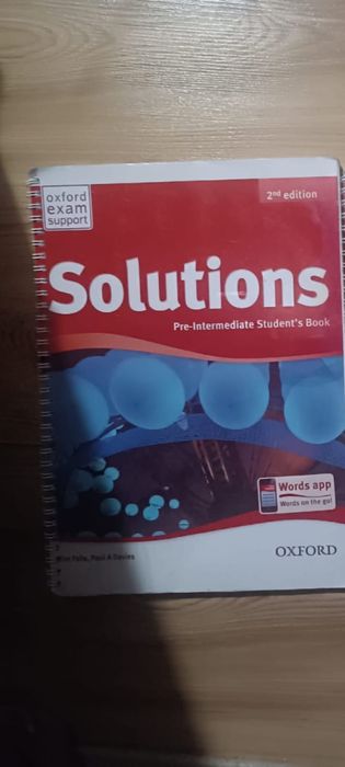Учебник английского Pre-Intermediate Solutions