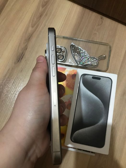 IPhone 15 pro max 256 gb белый