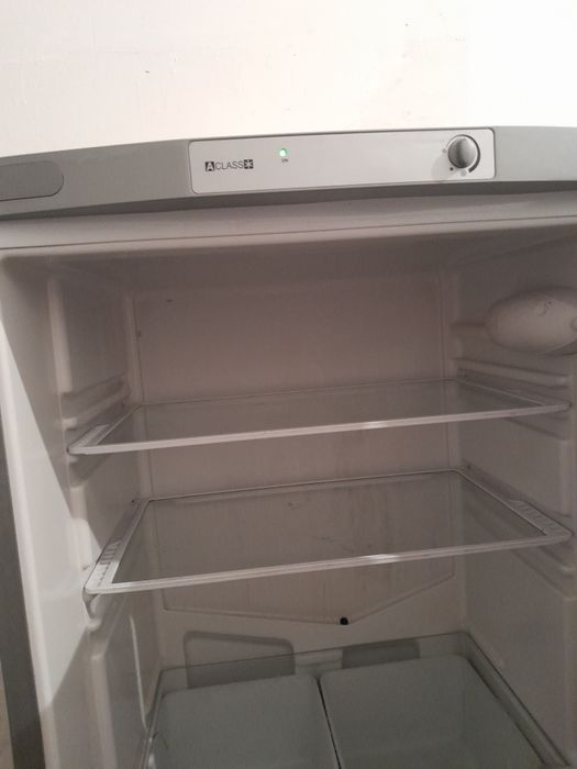 Холадилник сатылады