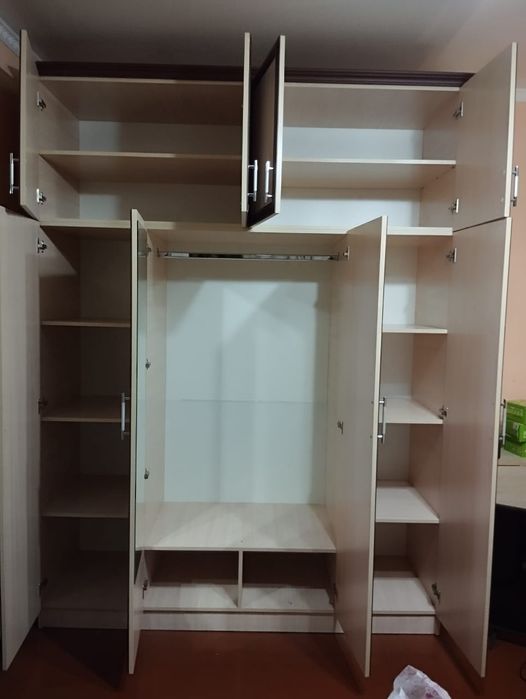 Шкаф в хорошем состоянии