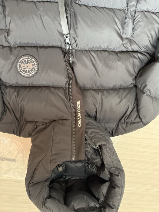 Geaca Puffer Canada Goose