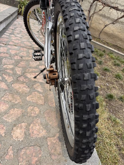 Vand 2 biciclete DHS