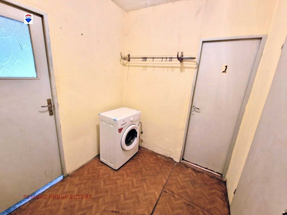 Продава се Едностаен апартамент в Русе, Възраждане - 42 кв.м за 1284 €/кв.м - Снимка #7