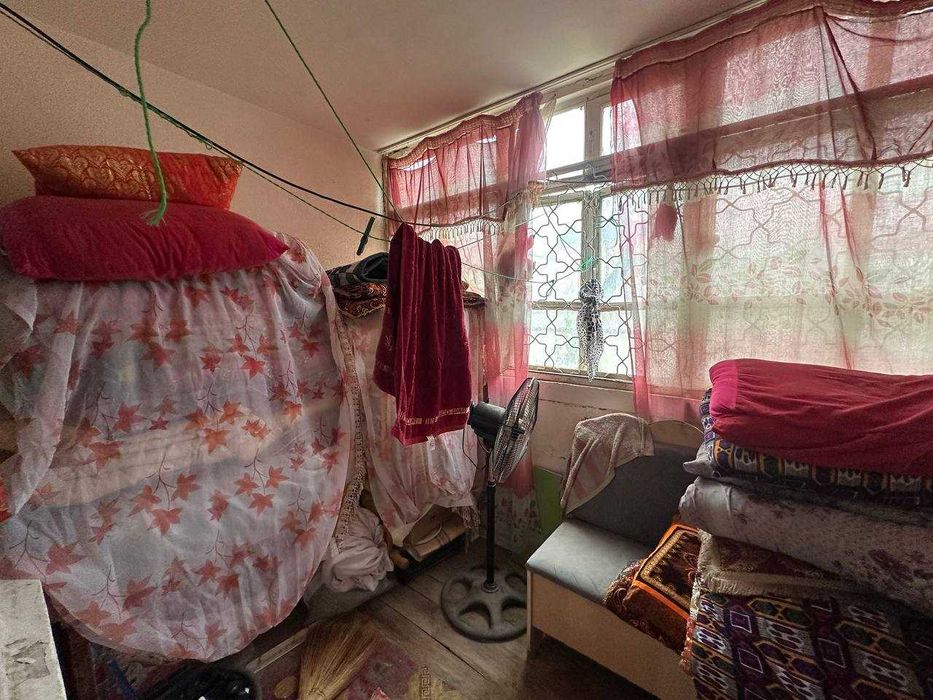 Продаётся 2х комн квартира на 2 этаже Ор-р Крытый рынок Военкомат