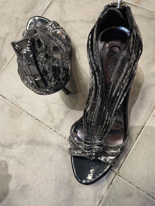 Дамски обувки на висок ток