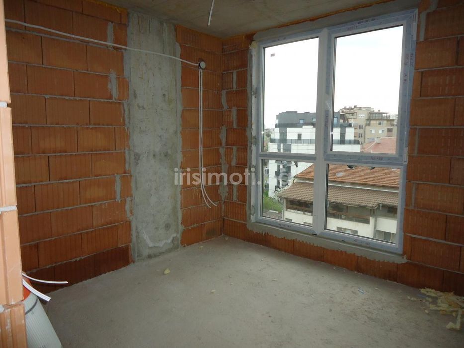 Продава се Тристаен апартамент в София, Люлин 8 - 103 кв.м за 1100 €/кв.м - Снимка #3