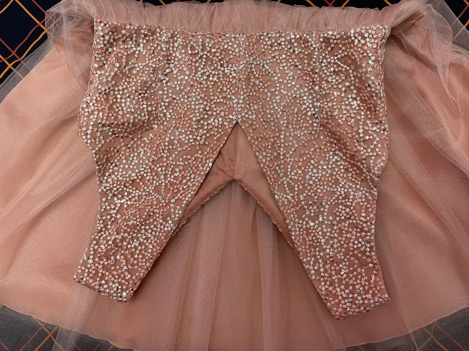 Официална рокля размер S