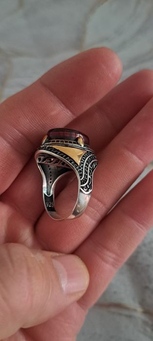Продам кольцо мужское
