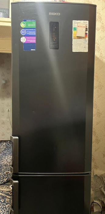 Продается холодильник  BEKO