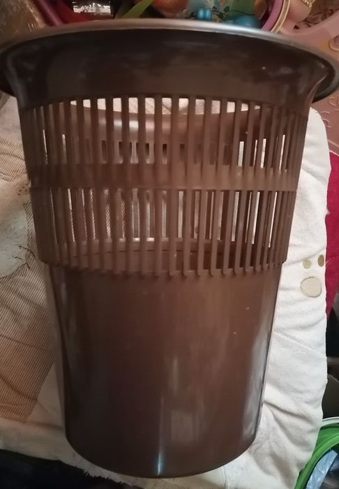 Урны/мусорки 2 шт бу