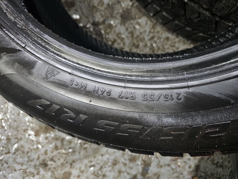 215 55 17 m+s pirelli
