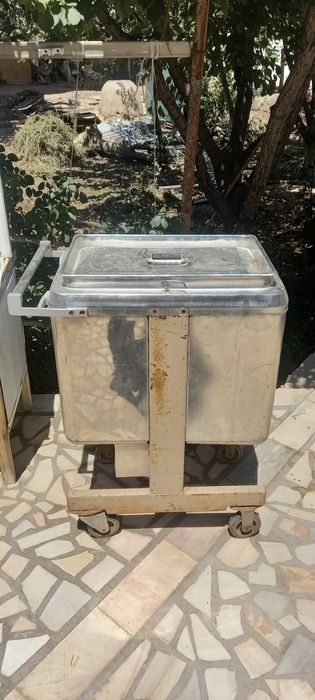 Бак 60 л из нержавейки с колесом